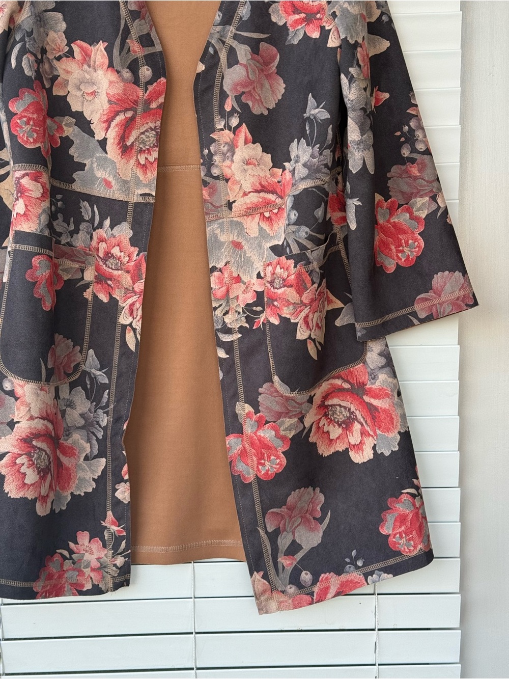 Solitaire Anthropologie Floral Faux Suede Open Front Duster Jacket Coat S Boho - Picture 6 of 13